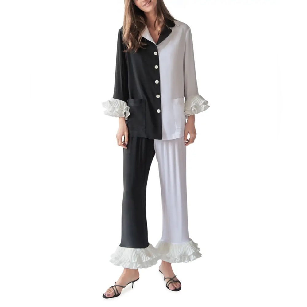 Daily Sleeper Ruffle Pajama Set Rare